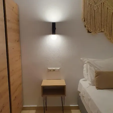 Апартаменты Mevi Naxos City